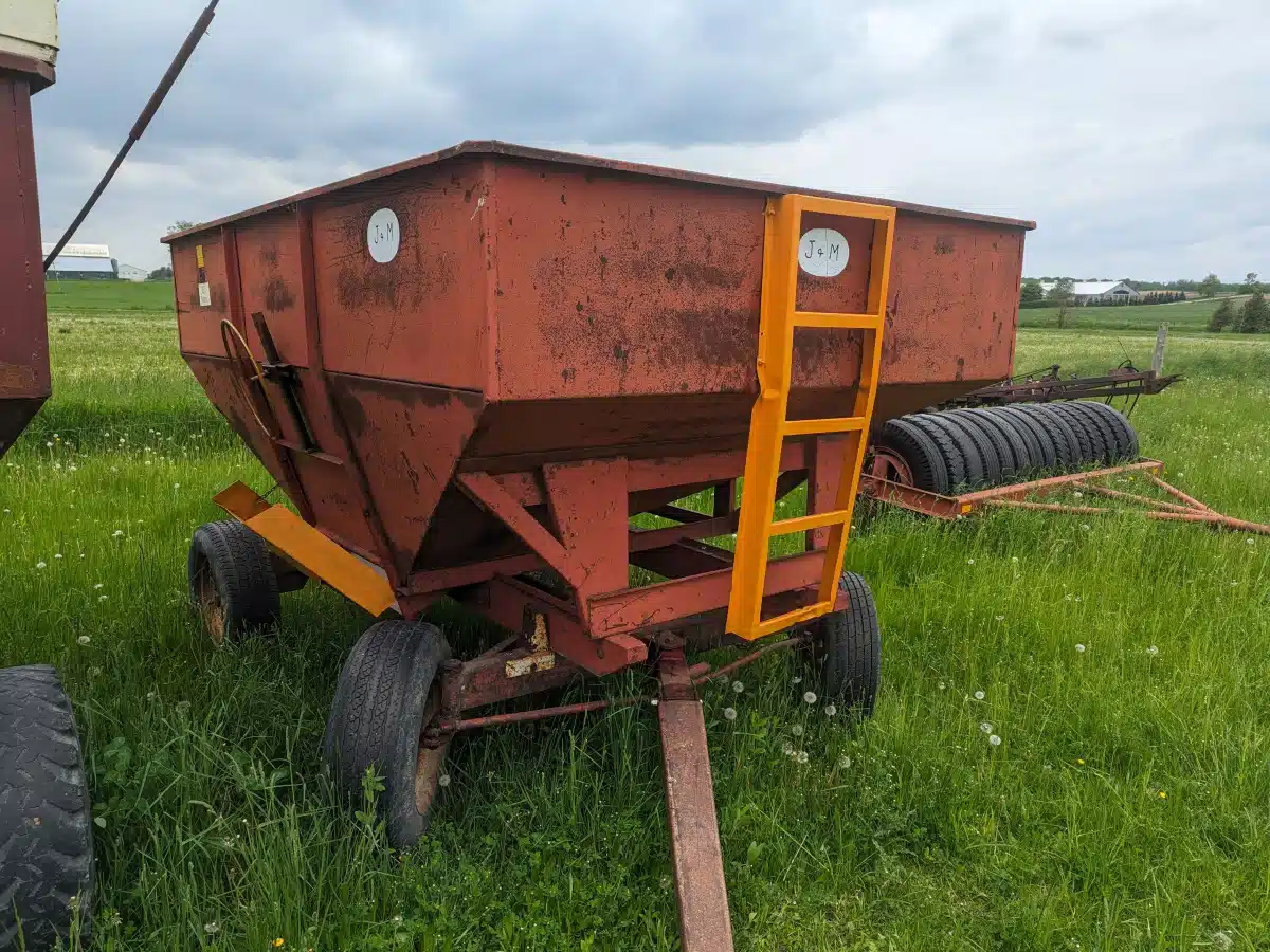 Gallery image 2 for Used J&M 225 Gravity Box