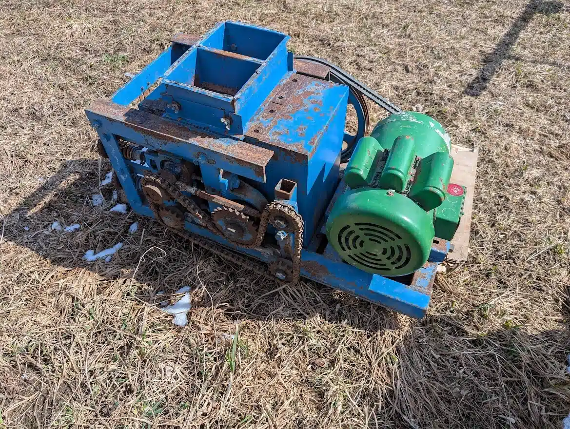 Gallery image 1 for Used 12 inch Roller Mill