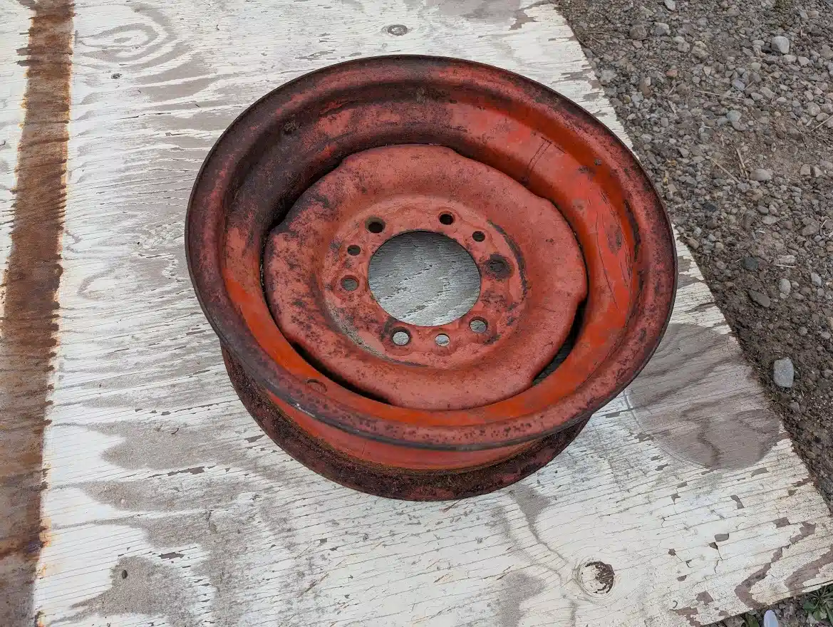 Gallery image 1 for Used Allis Chalmers 15" Rims