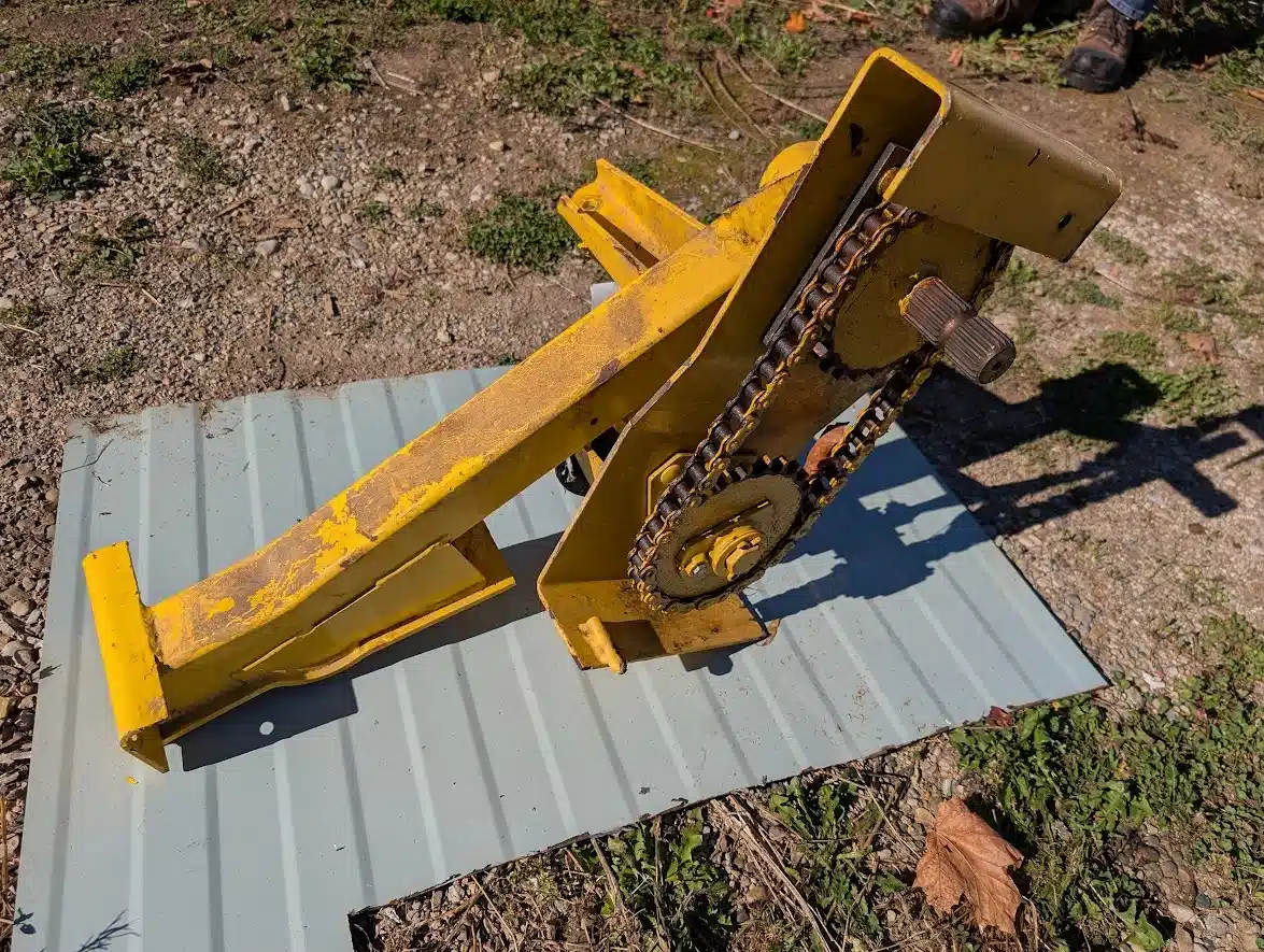 Gallery image 1 for Used New Holland Forage Harvester Head Adapter