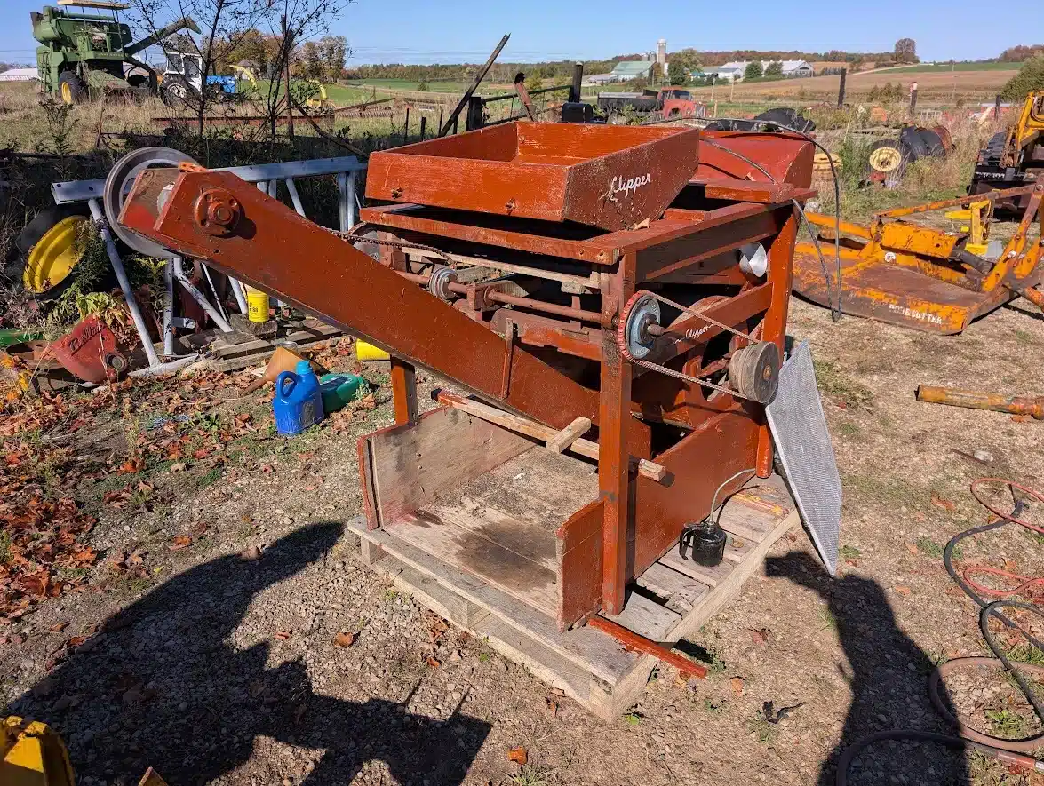 Used Clipper 110V Grain Cleaner