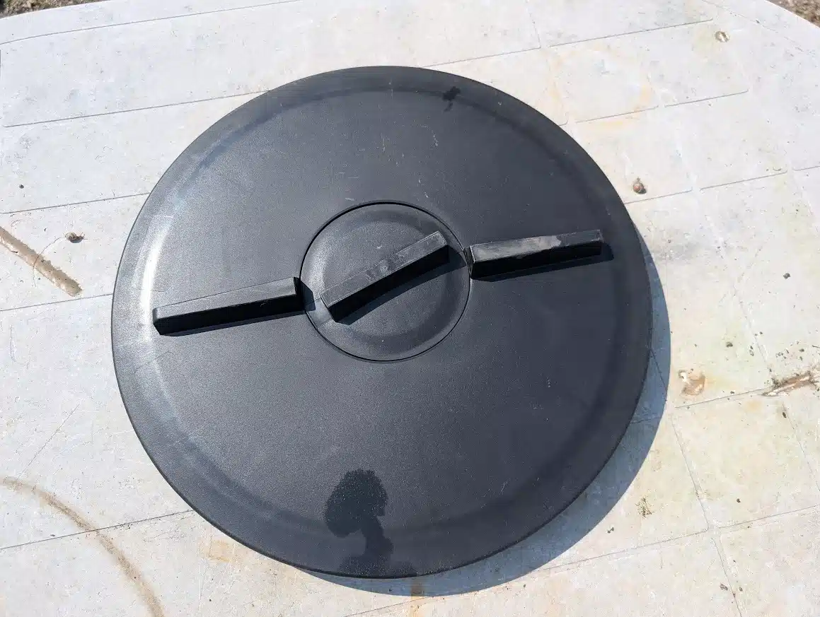 Photo de la Galerie 1 pour Hardi Sprayer lid pièces - neuves et usagées