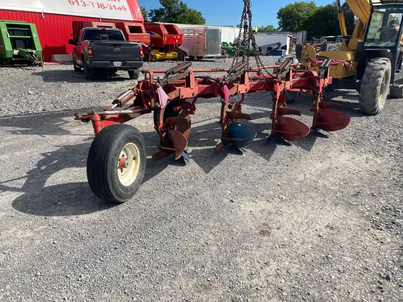 Gallery image 2 for Used Kongskilde 300 Plow