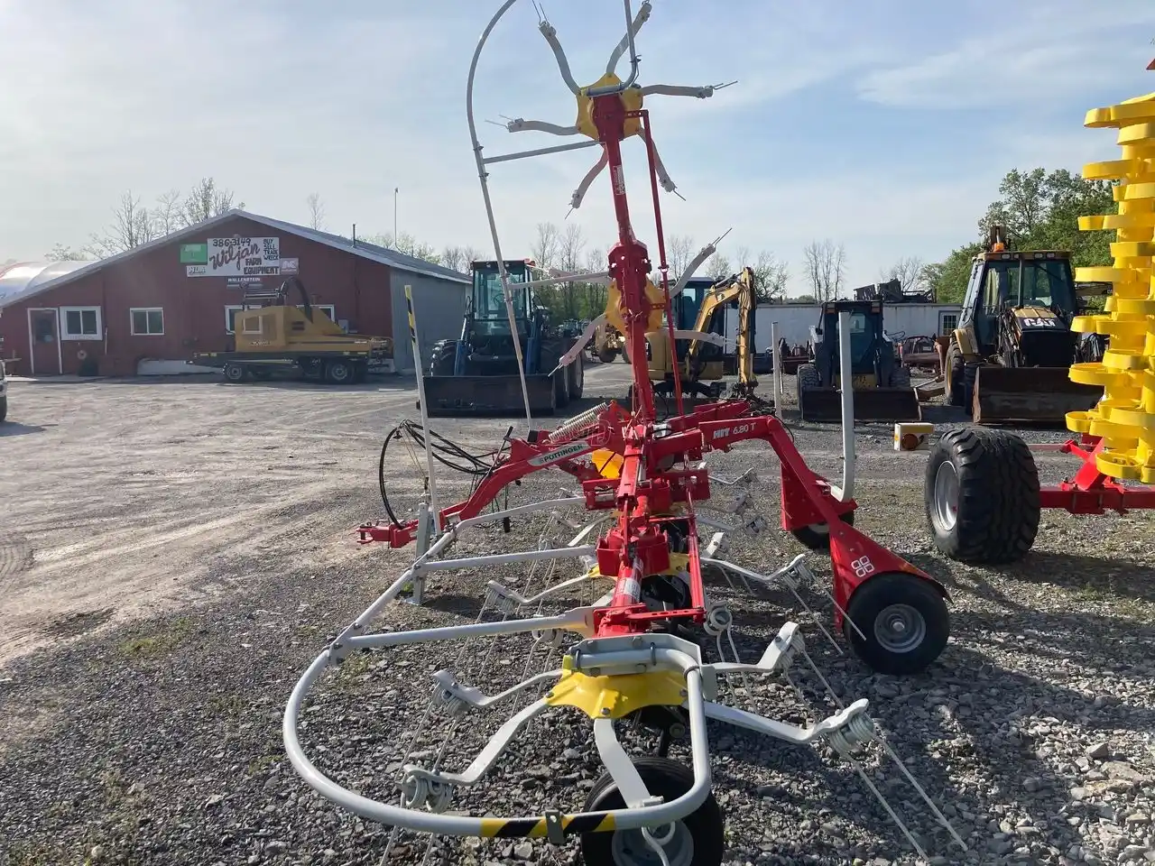 Gallery image 2 for New Pottinger HIT 6.80 T Tedder