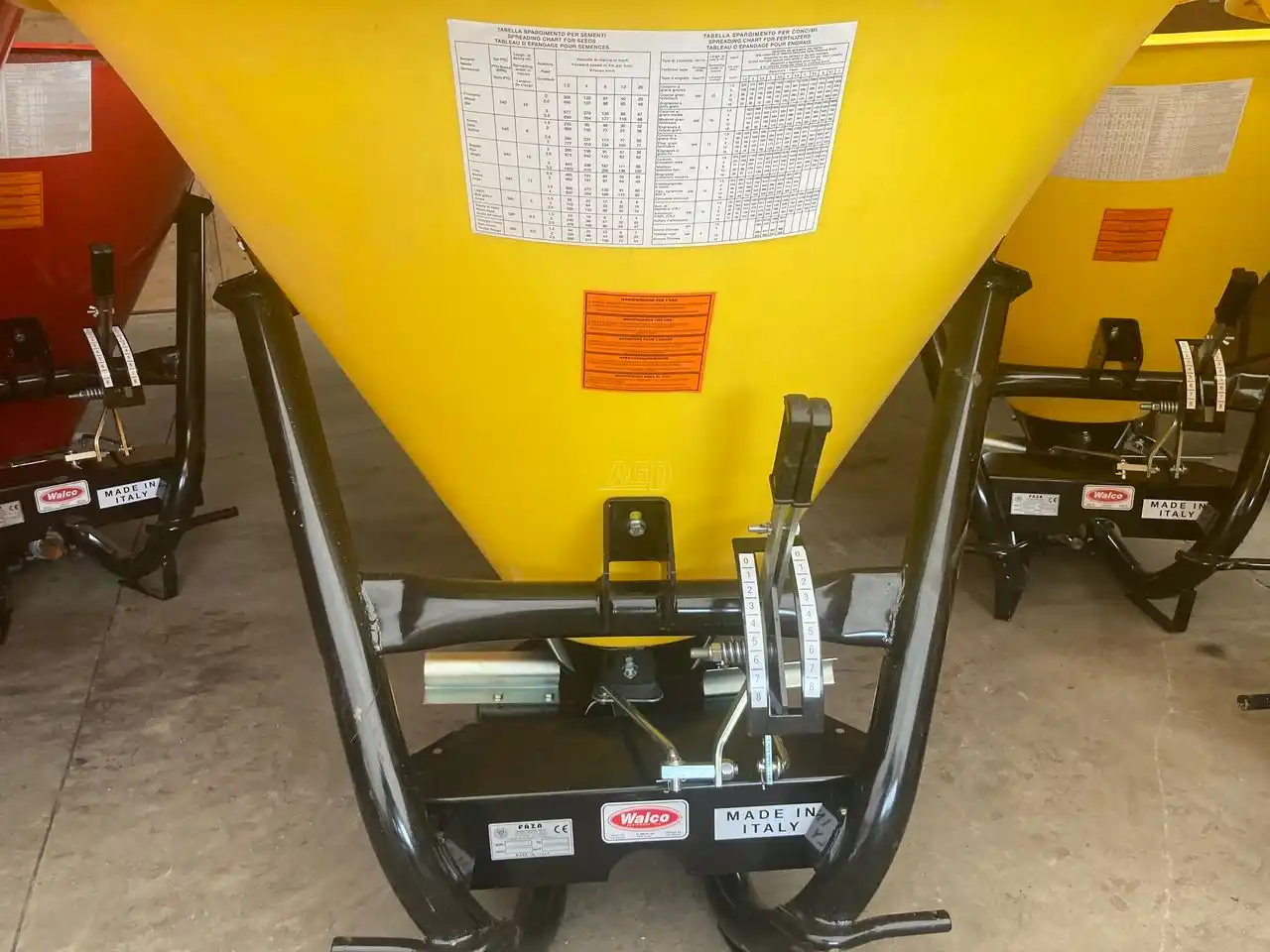 Gallery image 2 for New Faza F500PVC Spreader - Fertilizer