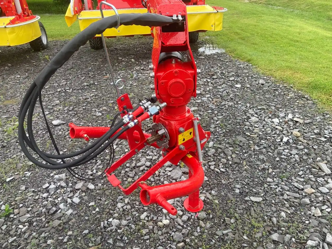 Gallery image 2 for Pottinger NOVACAT 3007 T ED Disc Mower Conditioner