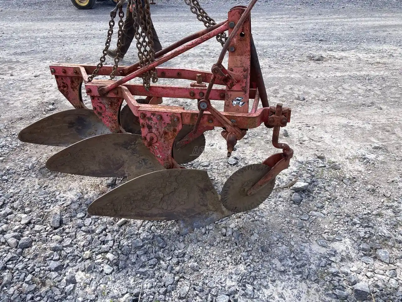 Gallery image 2 for Used Massey Ferguson 74 Plow