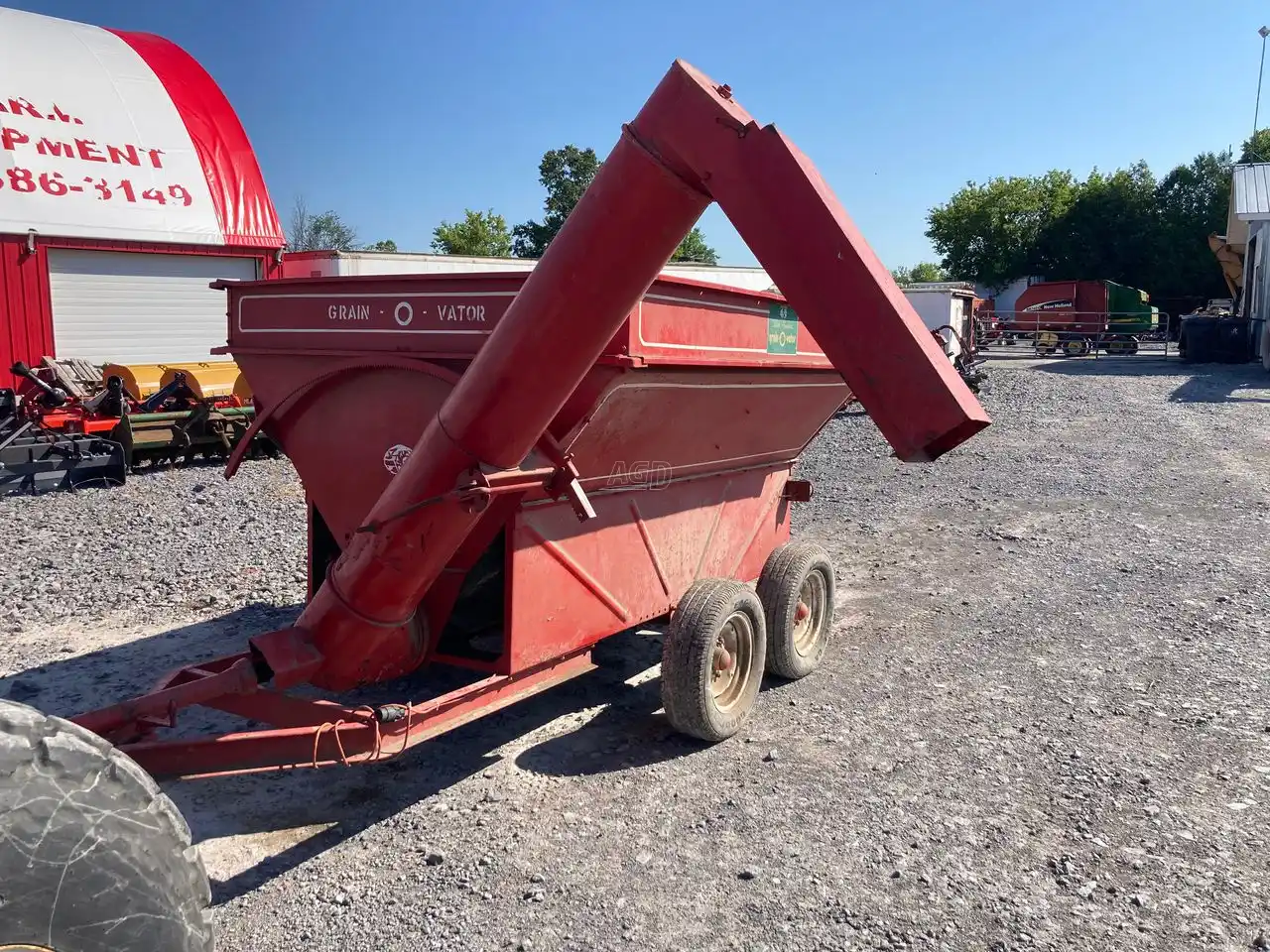 Gallery image 2 for Used North American GRAIN-O-VATOR Gravity Box