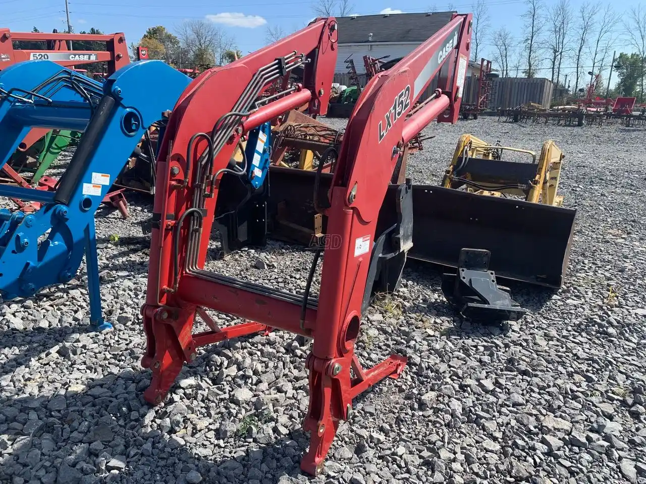 Gallery image 2 for Used Case IH LX152 Front End Loader