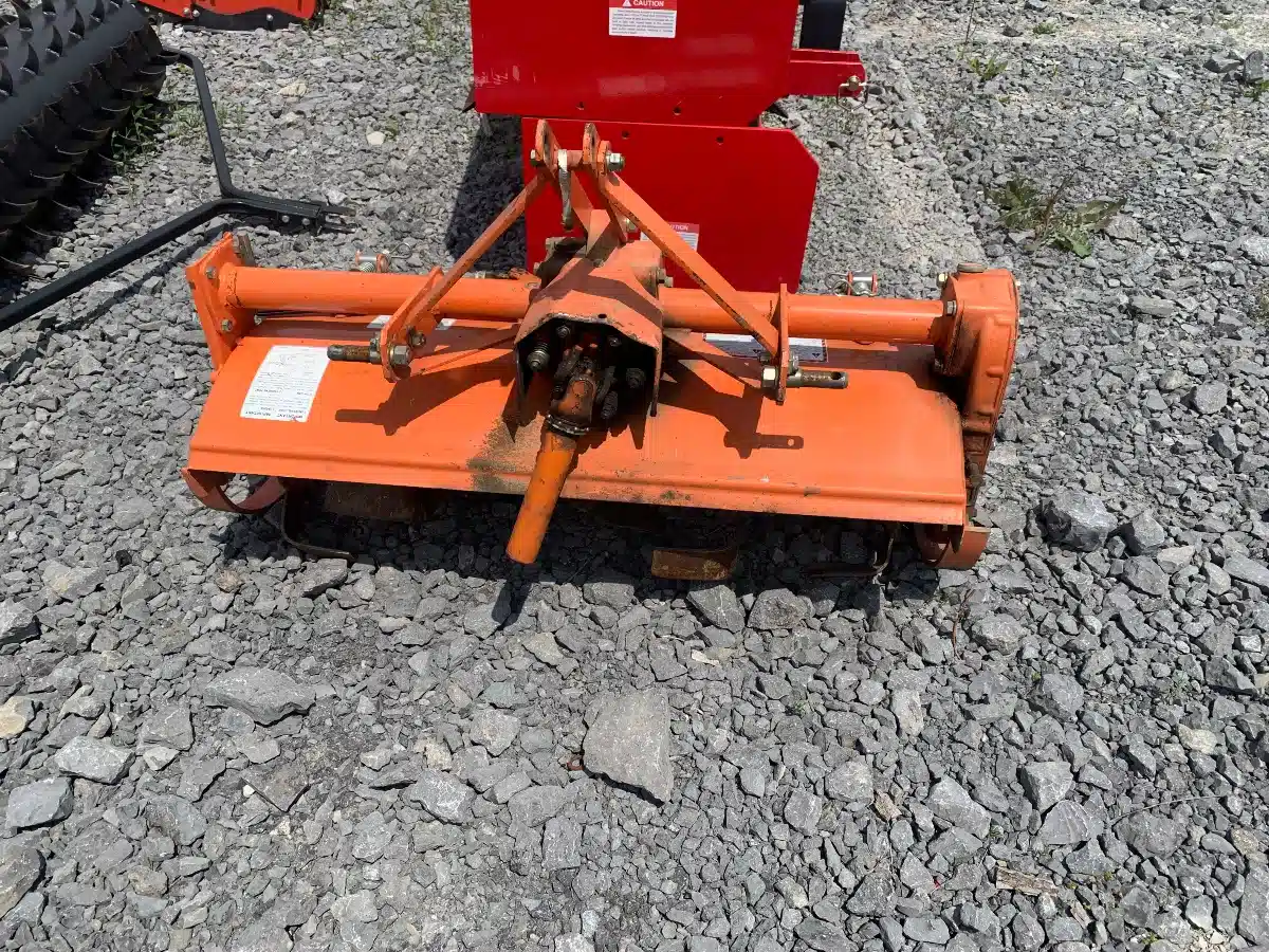 Gallery image 2 for Used Kubota Fl1000 Rotary Tiller