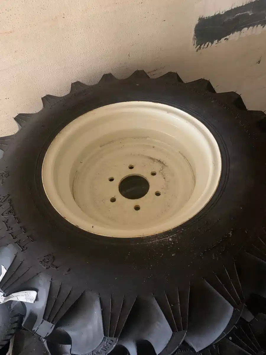 Gallery image 1 for Used Titan 9.5-16 Tires & Rims