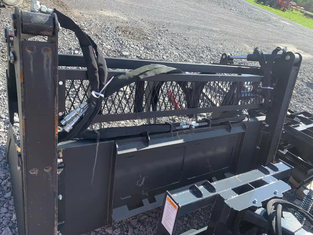 Gallery image 2 for New Unspecified 82 inch Grapple Bucket