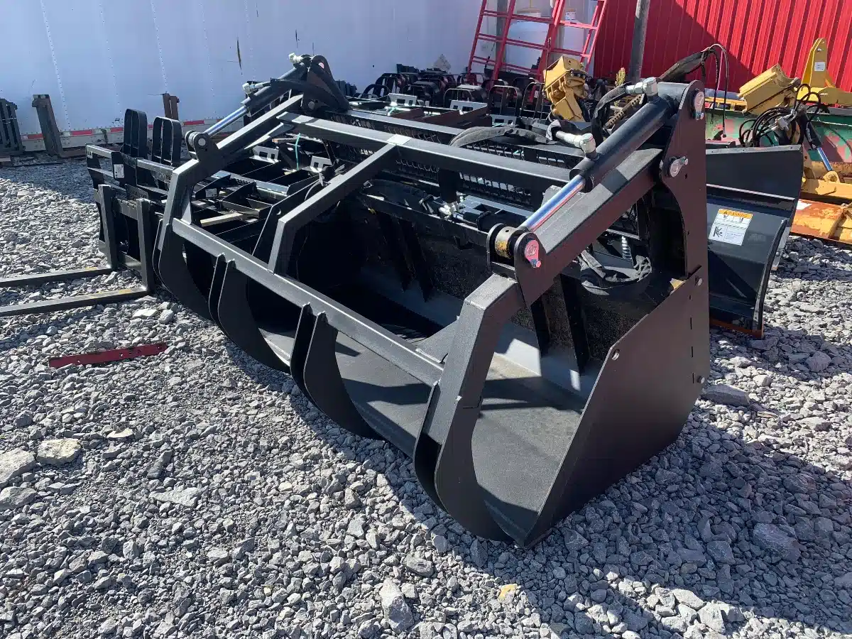 Gallery image 1 for New Unspecified 82 inch Grapple Bucket