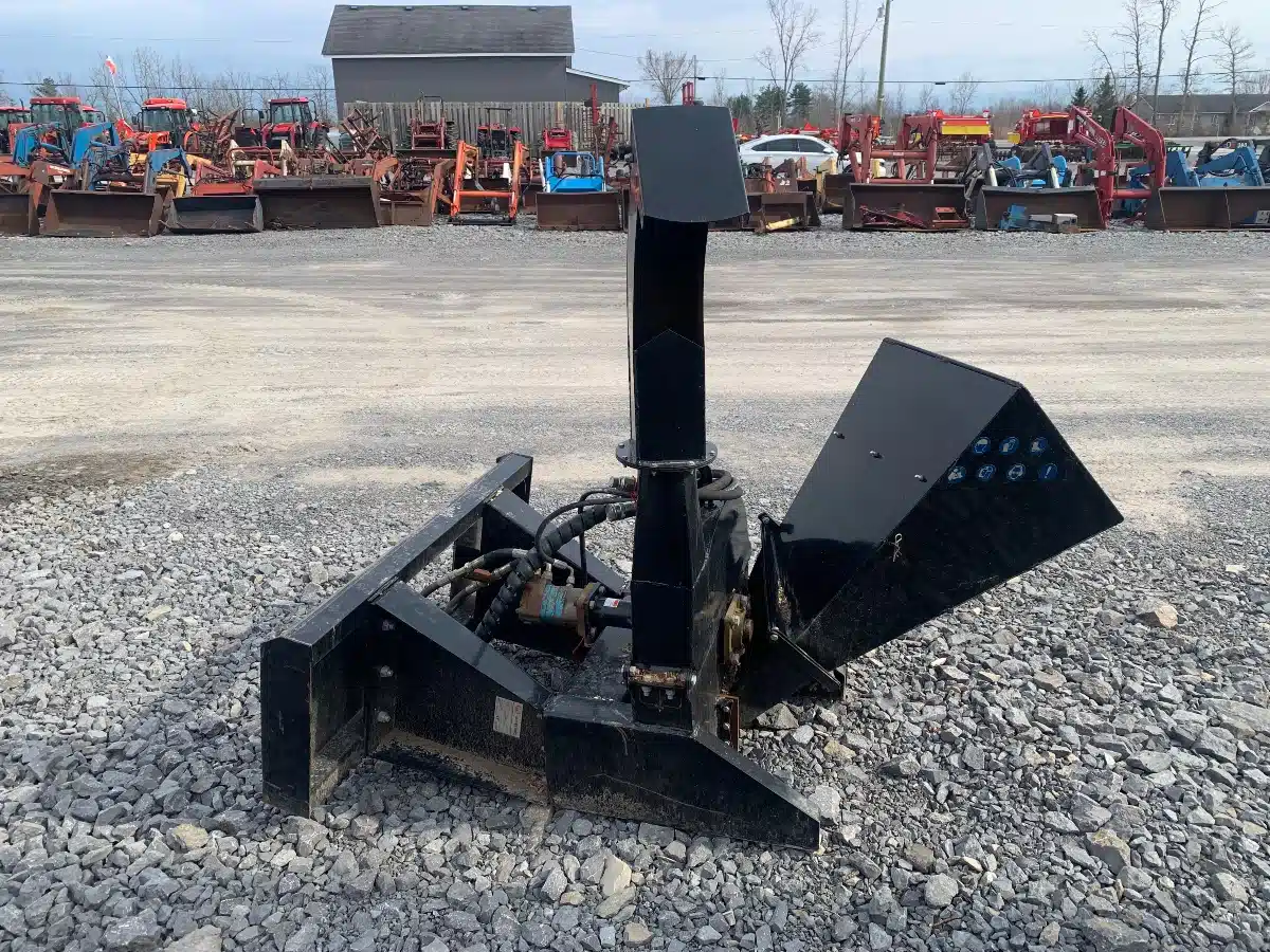 Gallery image 2 for Used Mower King SSBX42S Chipper