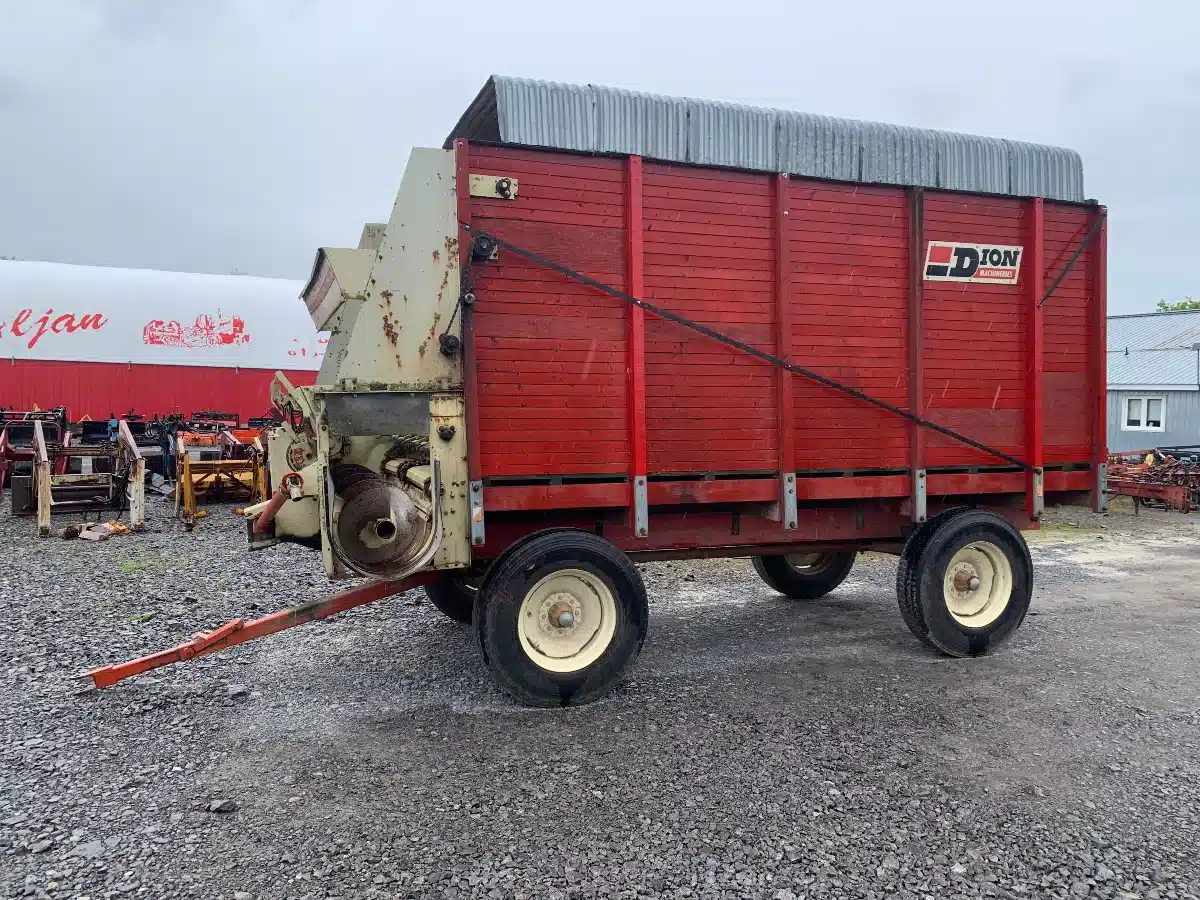 Gallery image 1 for Used Dion 1016SE Forage Box