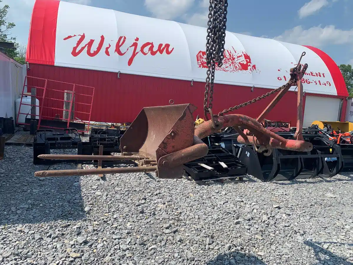 Gallery image 1 for Used Forano 3 PT Tractor Loader