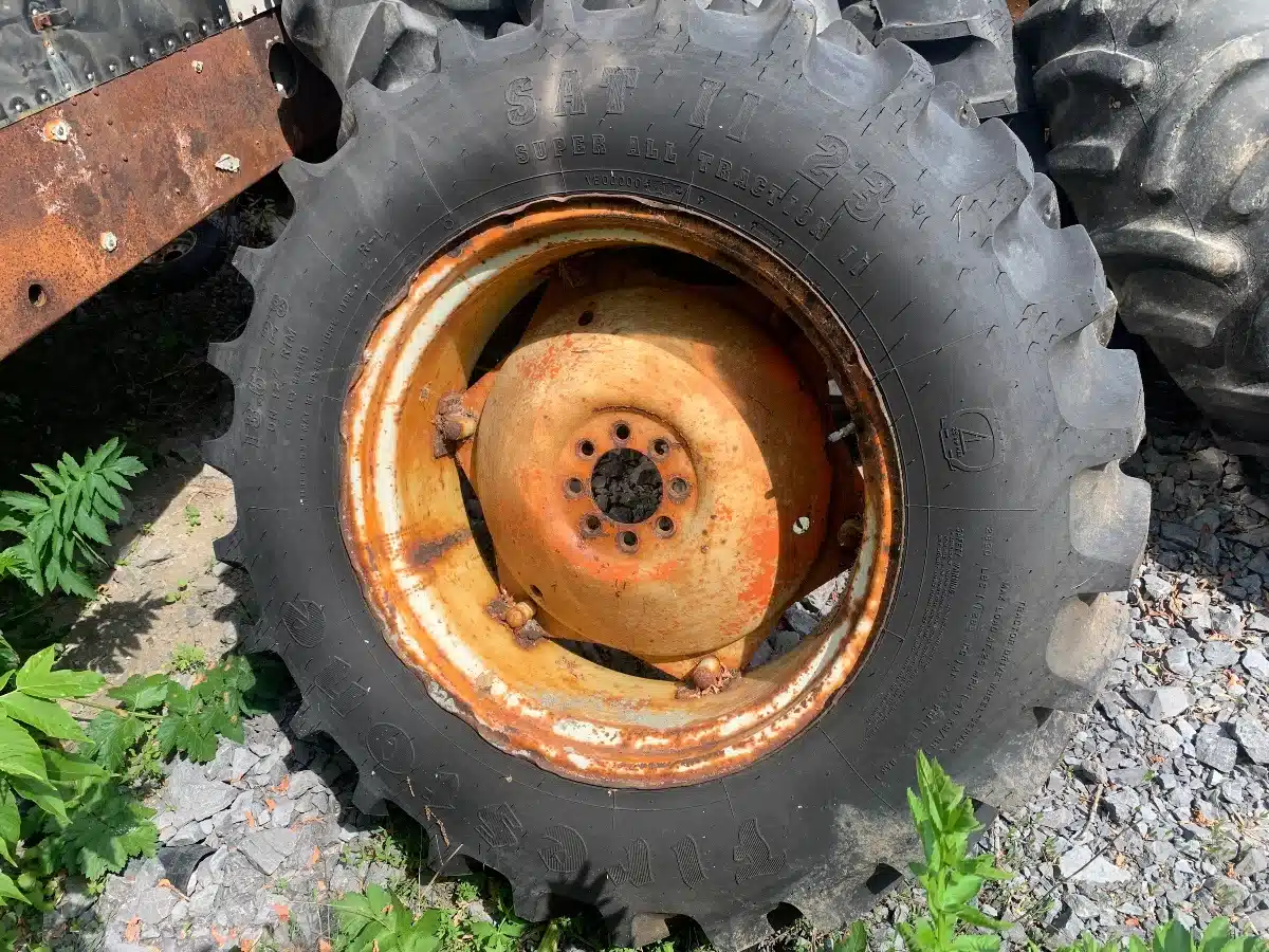 Gallery image 2 for Used Firestone 13.6X28 Tires & Rims