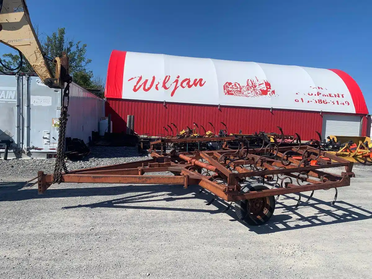 Gallery image 1 for Used Kongskilde 18FT Cultivator