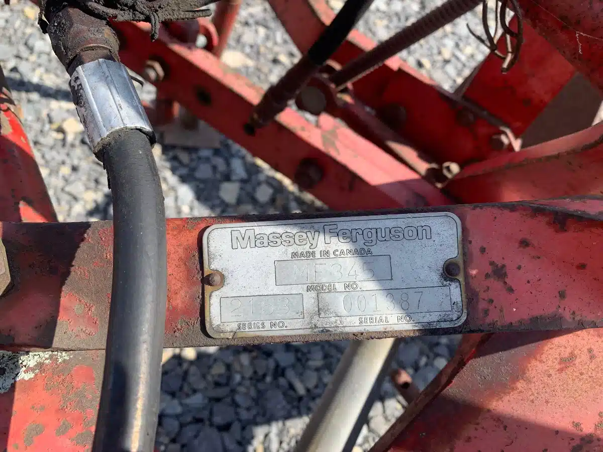 Gallery image 2 for Used Massey Ferguson 345 Plow