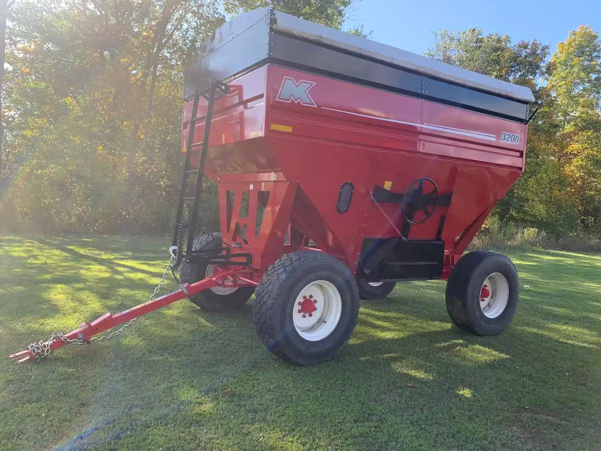 Gallery image 1 for New MK Martin 3200 Gravity Box