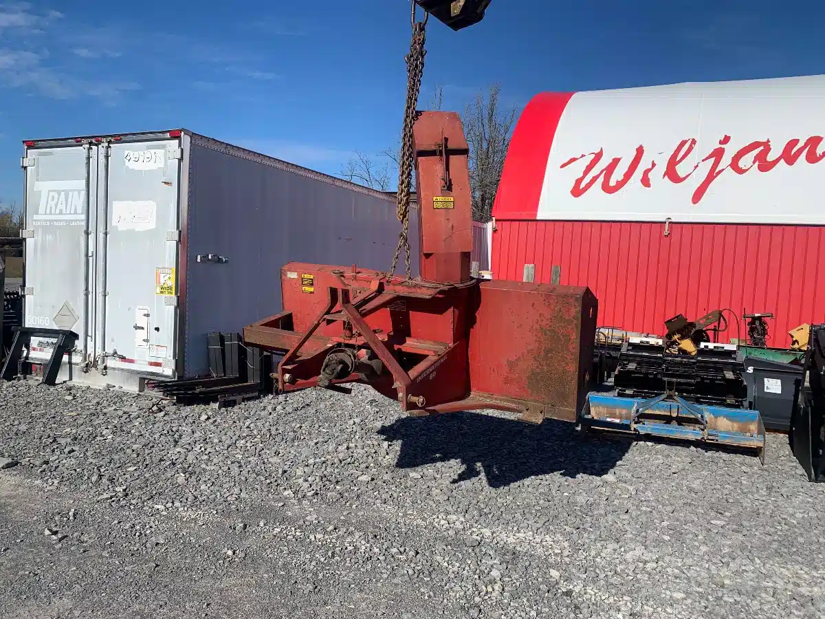 Used International 80 Snow Blower