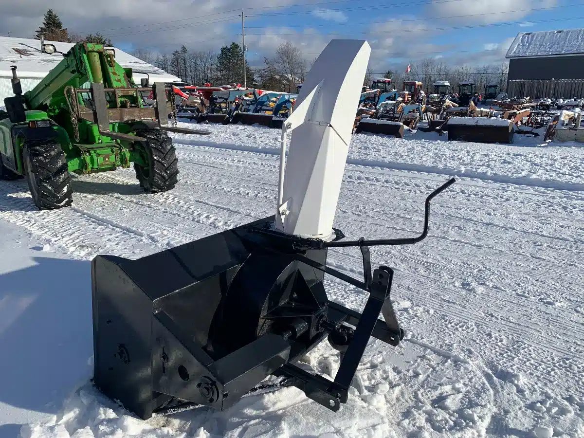 Gallery image 2 for Buhler Farm King SB 60 Snow Blower