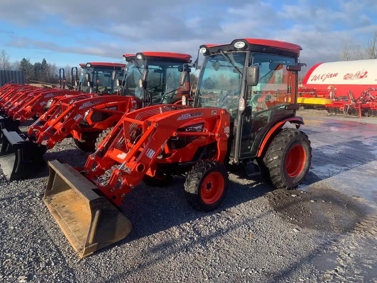 Used 2023 Kioti CK2620SE Tractor