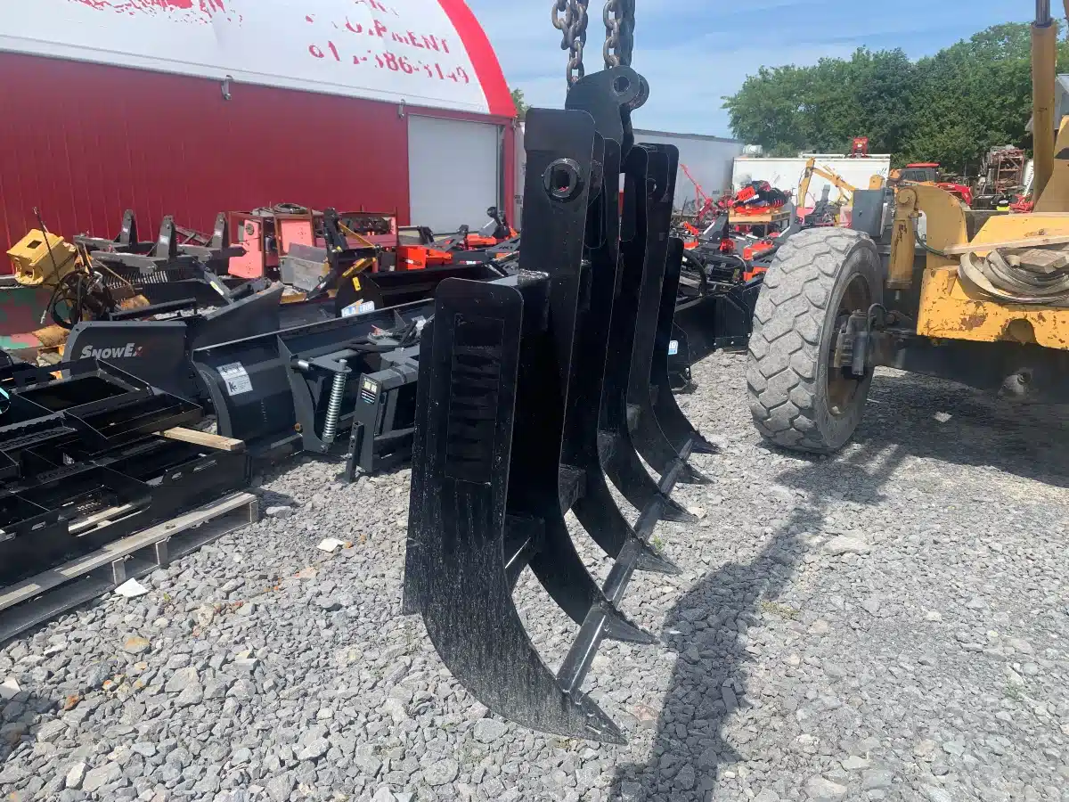 Gallery image 1 for 54” Bucket - Grapple