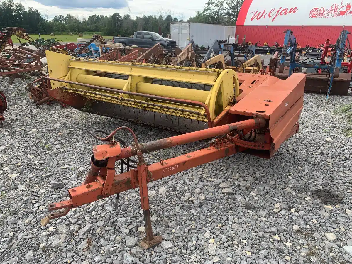 Gallery image 1 for New Holland 469 Mower Conditioner