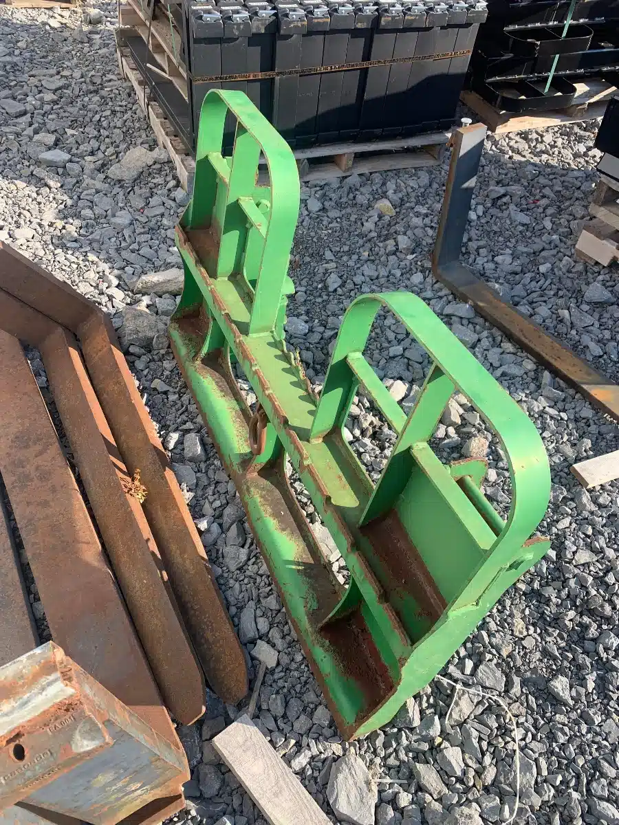 Photo de la Galerie 2 pour HLA Attachments 4200 LBS Fourche à palette