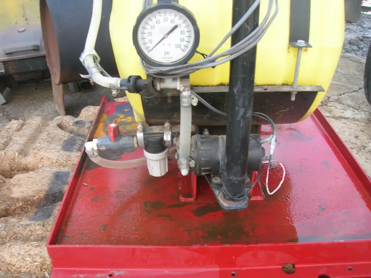 Gallery image 2 for Used Harvestec 441M Applicator