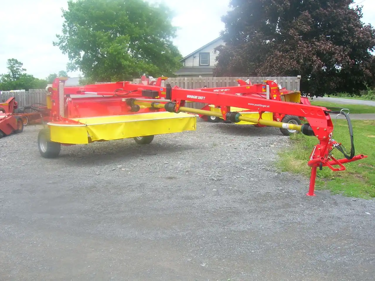 Gallery image 2 for New Pottinger NOVACAT 3507 T RC Disc Mower Conditioner