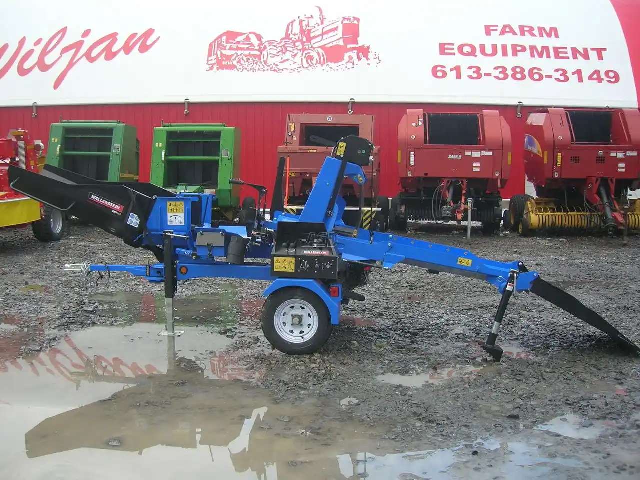 Gallery image 1 for New Wallenstein WP845 Wood Splitter
