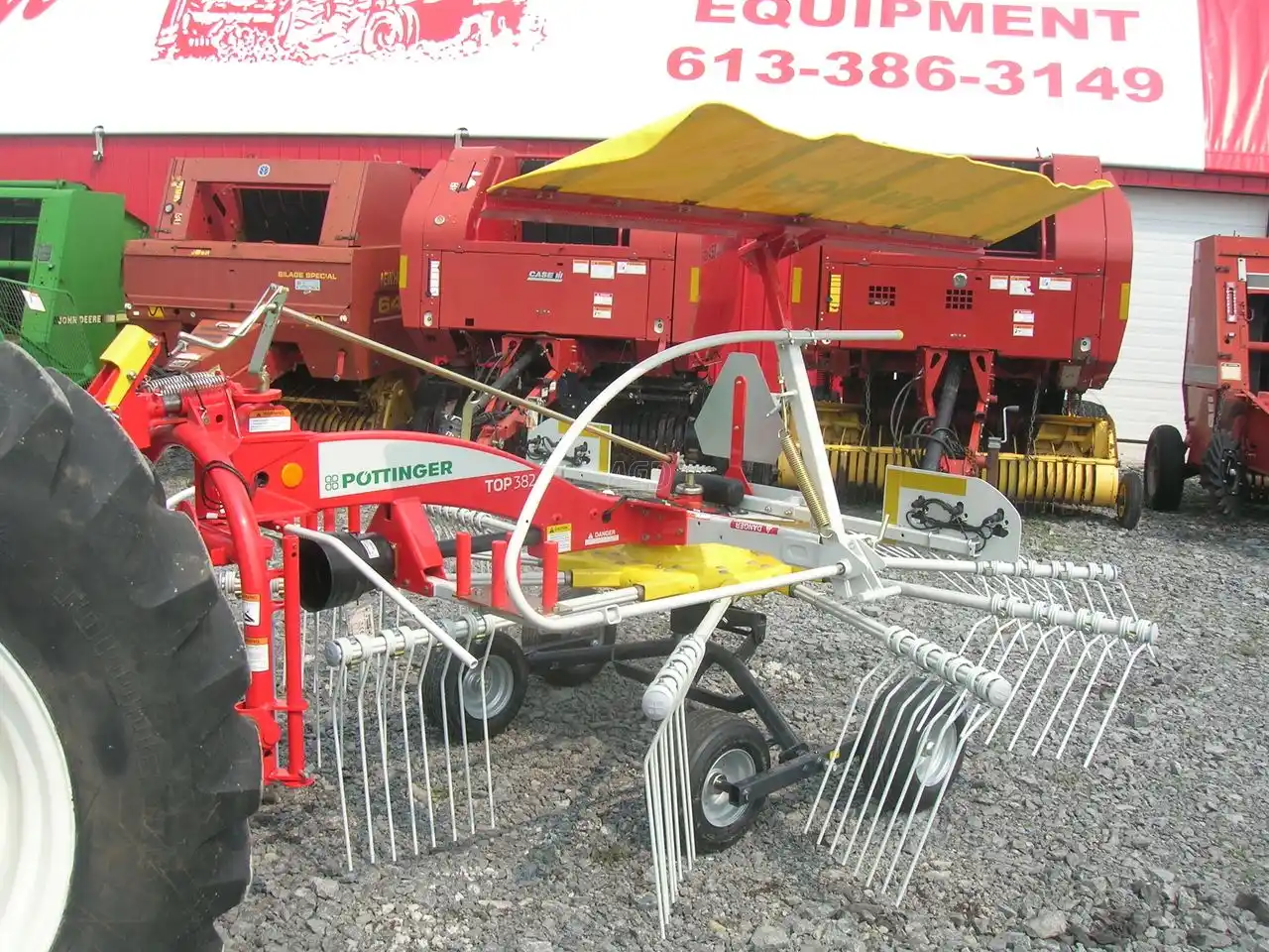 Gallery image 2 for New Pottinger TOP 382 Rake