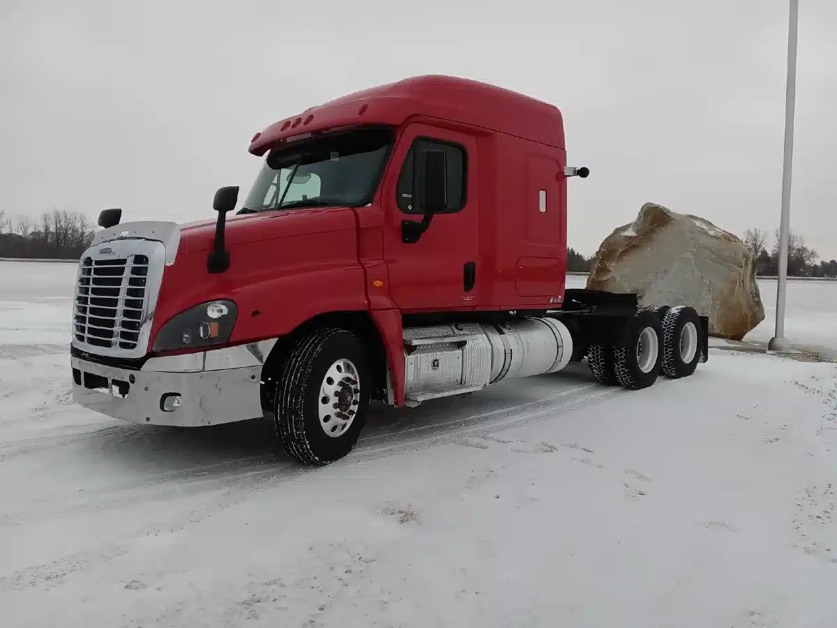 Gallery image 2 for 2017 Freightliner CASCADIA 125 Semi-Truck