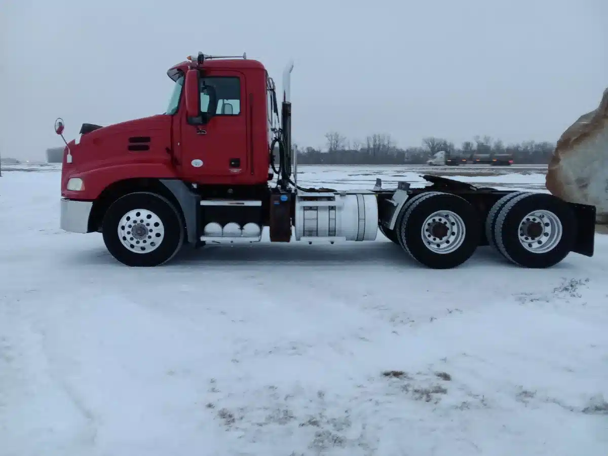 Gallery image 1 for 2018 Mack CXU613 Semi-Truck