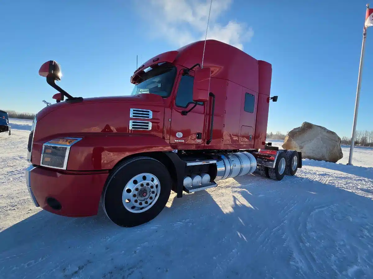 Gallery image 2 for 2019 Mack ANTHEM 64T Semi-Truck