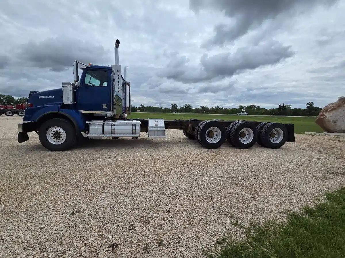 Gallery image 1 for 2018 Western Star 4900 SA Semi-Truck