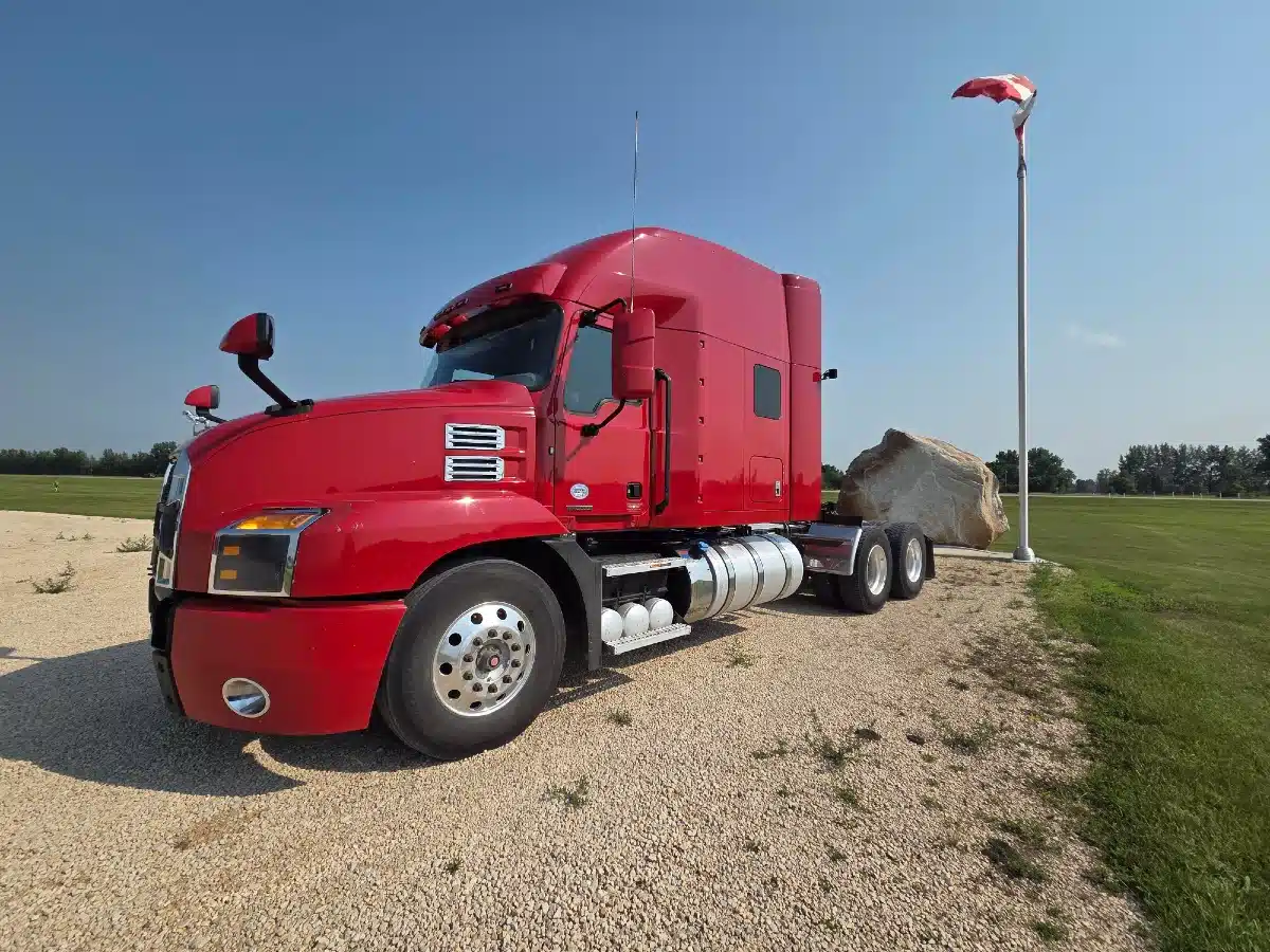 Gallery image 2 for 2019 Mack ANTHEM 64T Semi-Truck