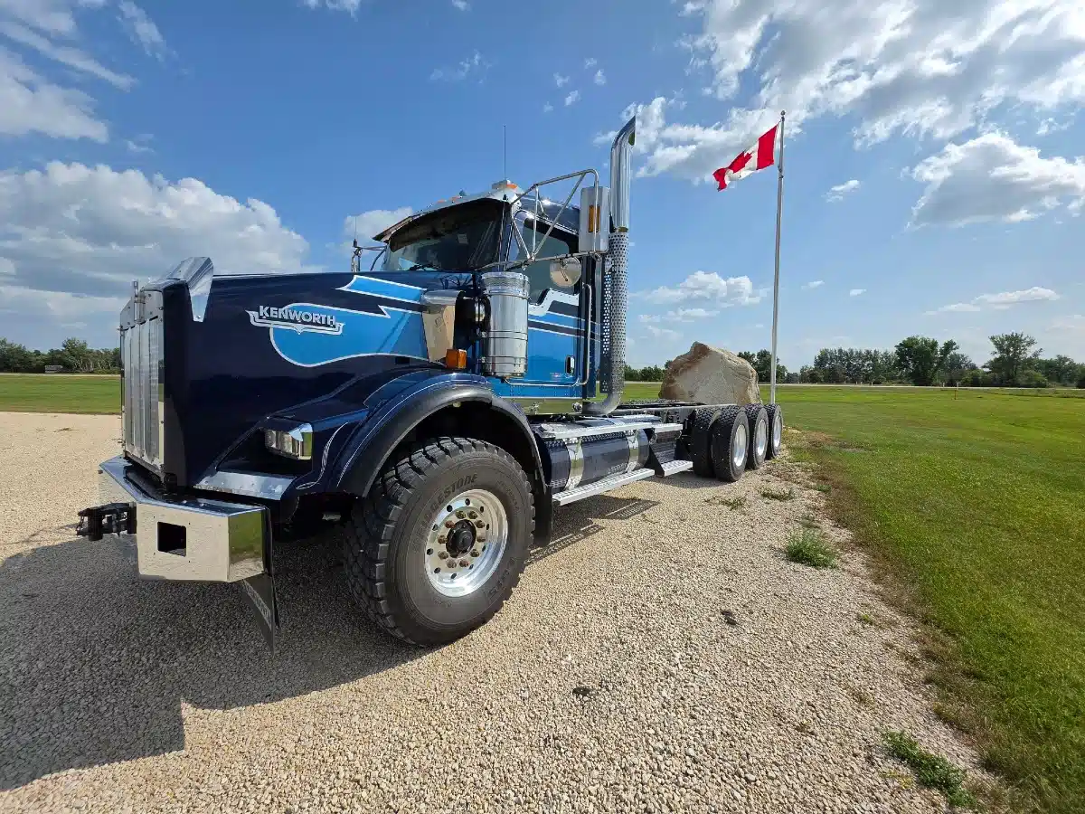 Photo de la Galerie 2 pour 2022 Kenworth T800 Camion dix roues