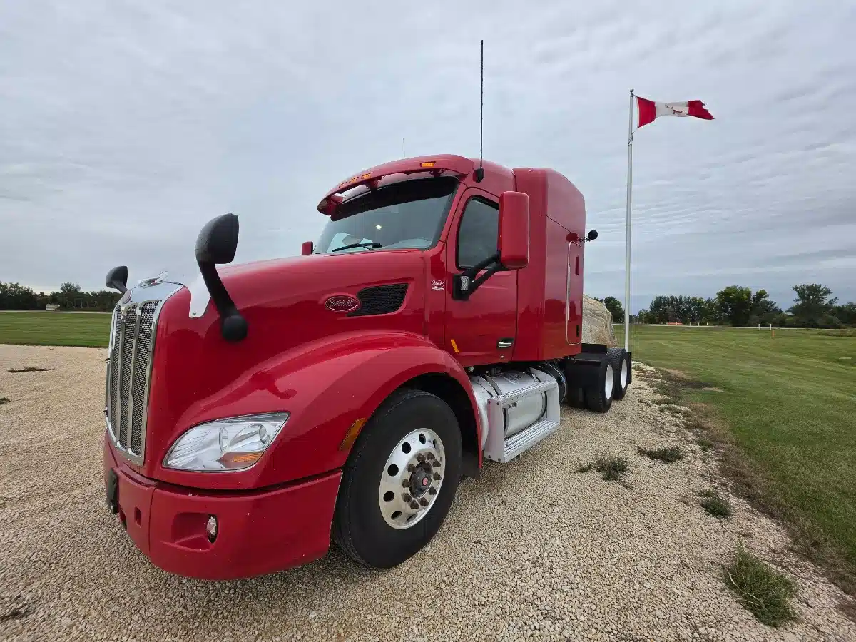 Photo de la Galerie 2 pour 2019 Peterbilt 579 Camion dix roues