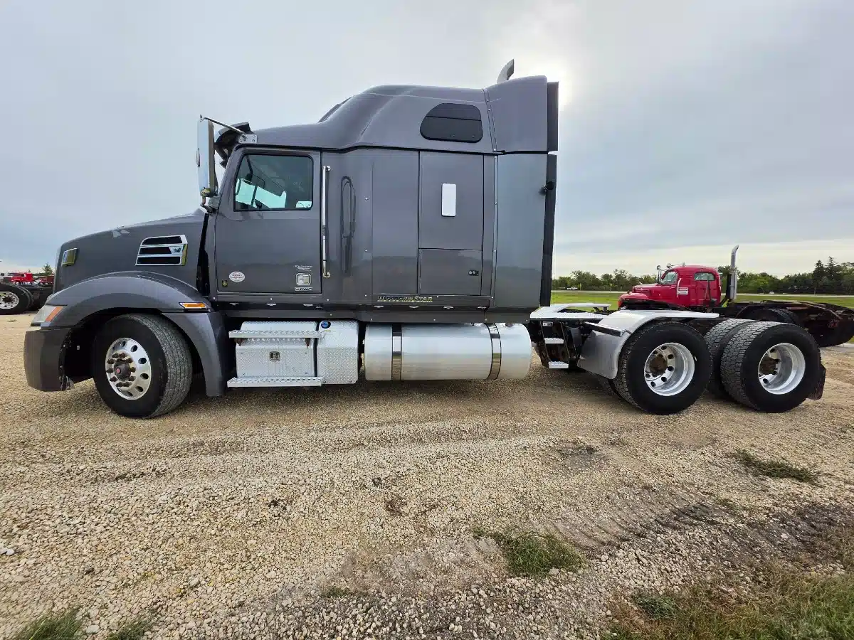 Gallery image 1 for 2020 Western Star 5700XE Semi-Truck