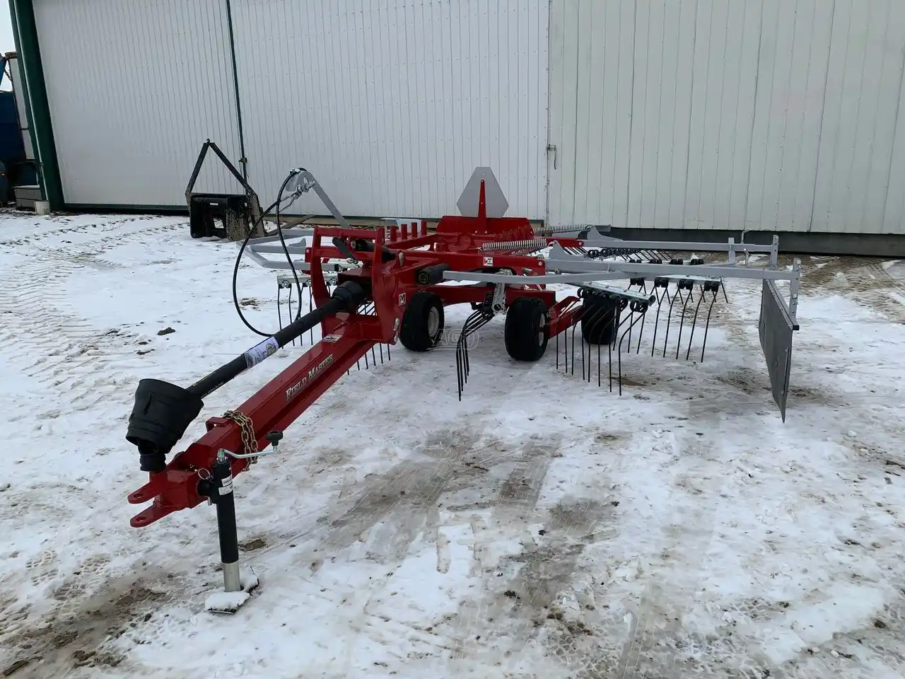Gallery image 2 for Used Field Master ROTOMAX R156 Rake