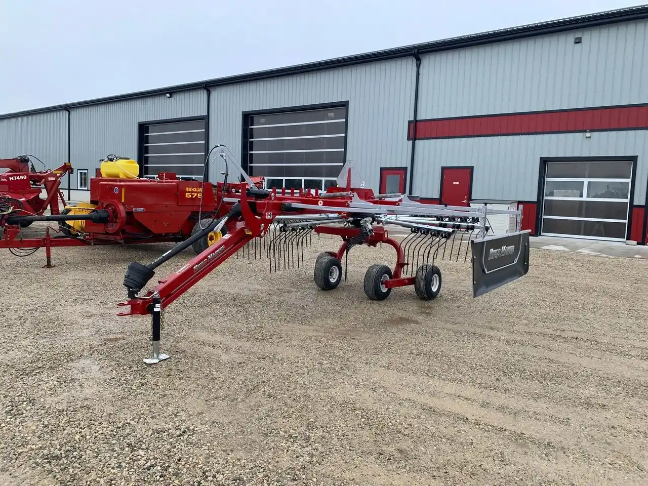 Gallery image 1 for 2025 Field Master ROTOMAX R256 PLUS Rake