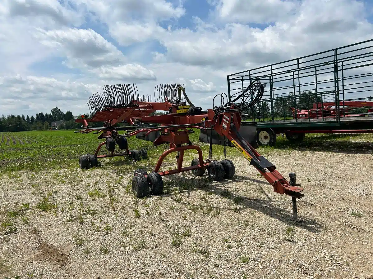 Gallery image 2 for Used Pequea TS-24 Rake