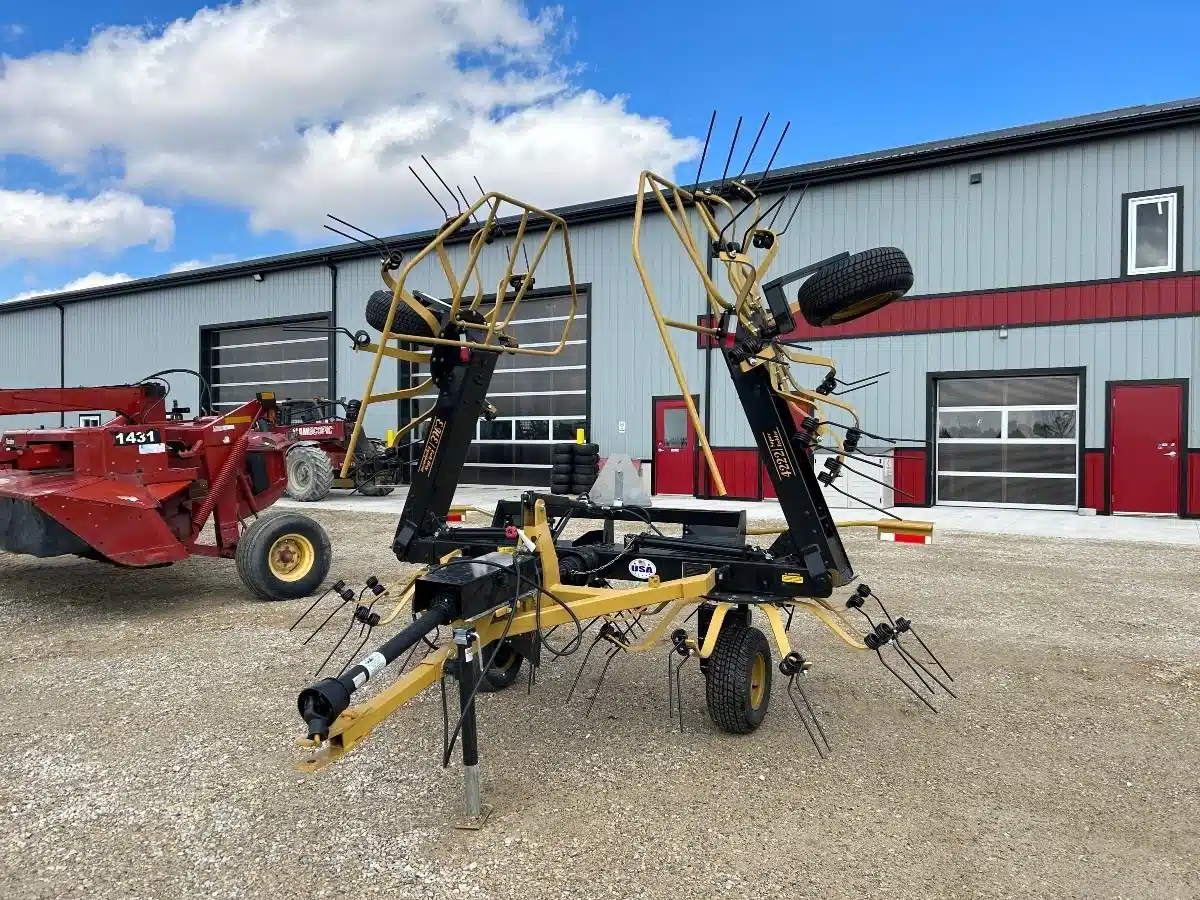 Gallery image 1 for 2026 Esch Hay Equipment 4222 Tedder