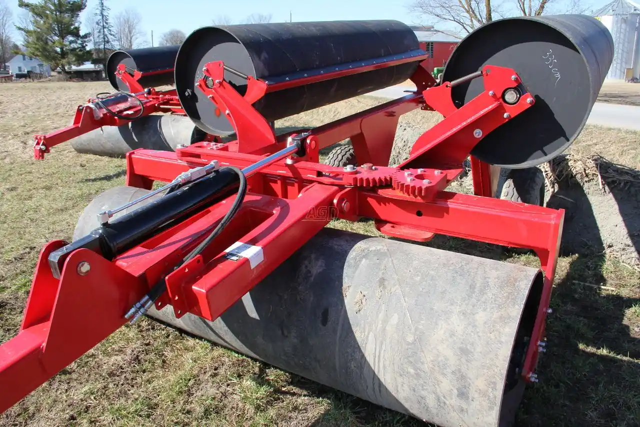Gallery image 2 for New 2024 Tulip LR900 Land Roller