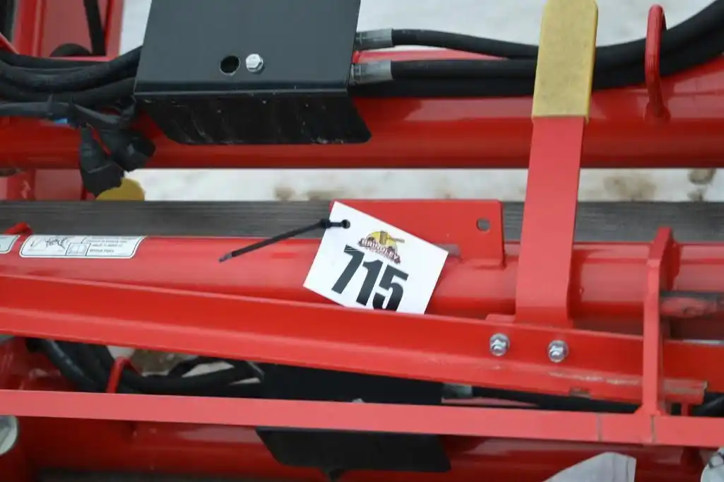 Gallery image 2 for Alo X41 Front End Loader