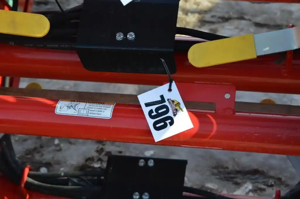 Gallery image 2 for Alo X46 Front End Loader