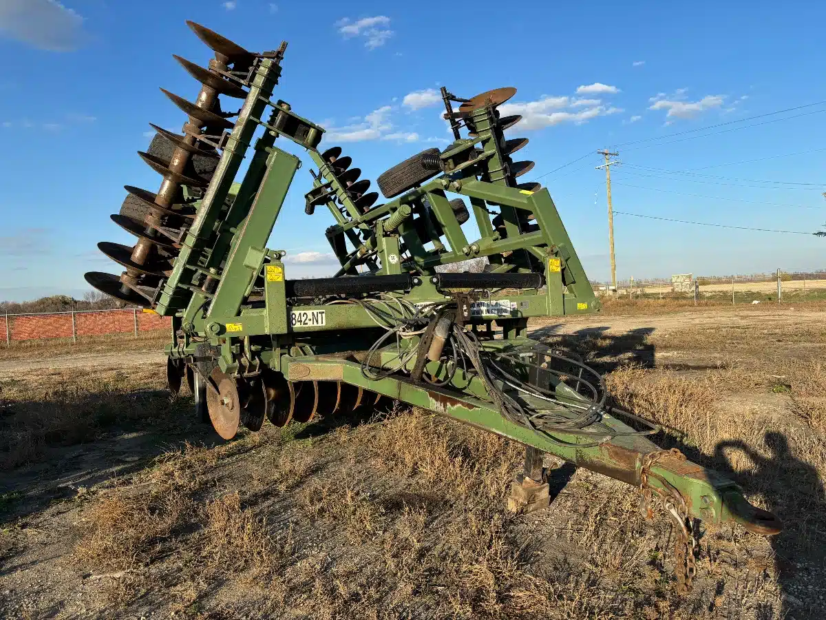 Gallery image 1 for Used 2012 Wishek 842NT-30 Disc